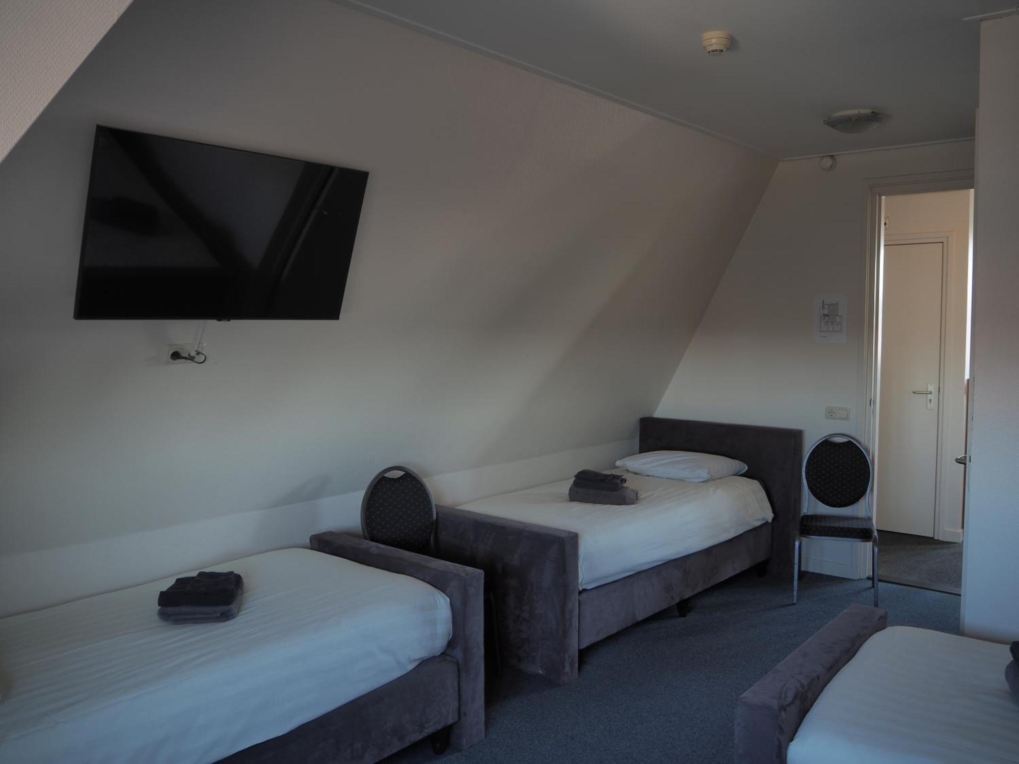 Hotel De Harmonie Sexbierum Dış mekan fotoğraf